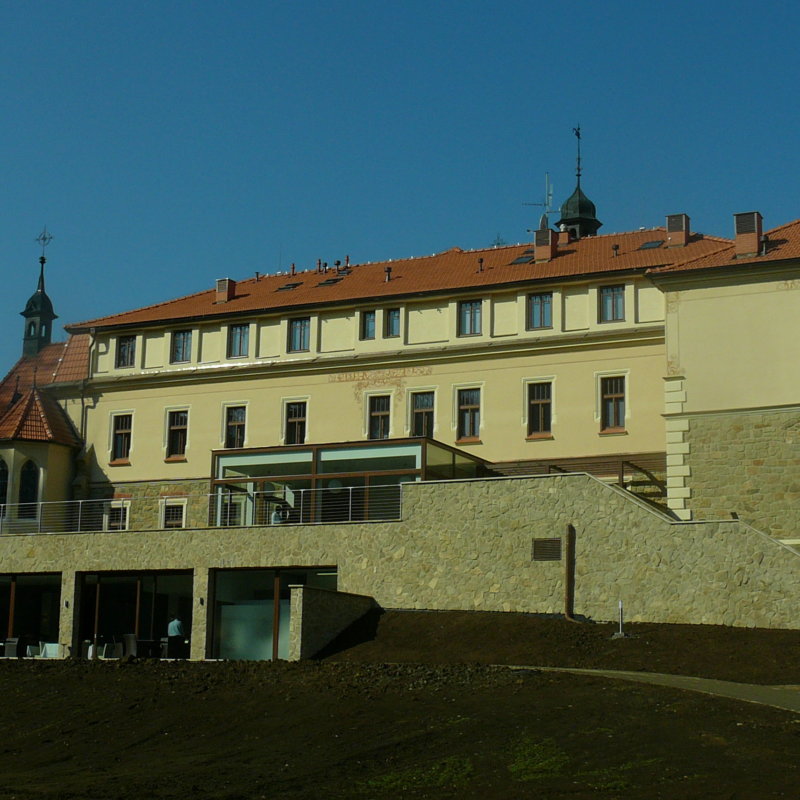 Augustiniánský dům, Luhačovice