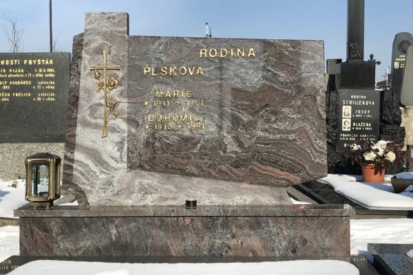 Výroba pomníků – IMG_9691-1